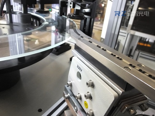 自动化光学检测设备的应用-汽车内饰件塑胶件缺陷检测